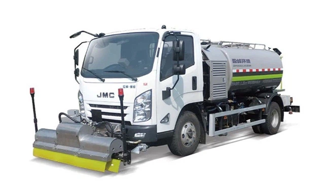 מיכלית מים בלחץ גבוה